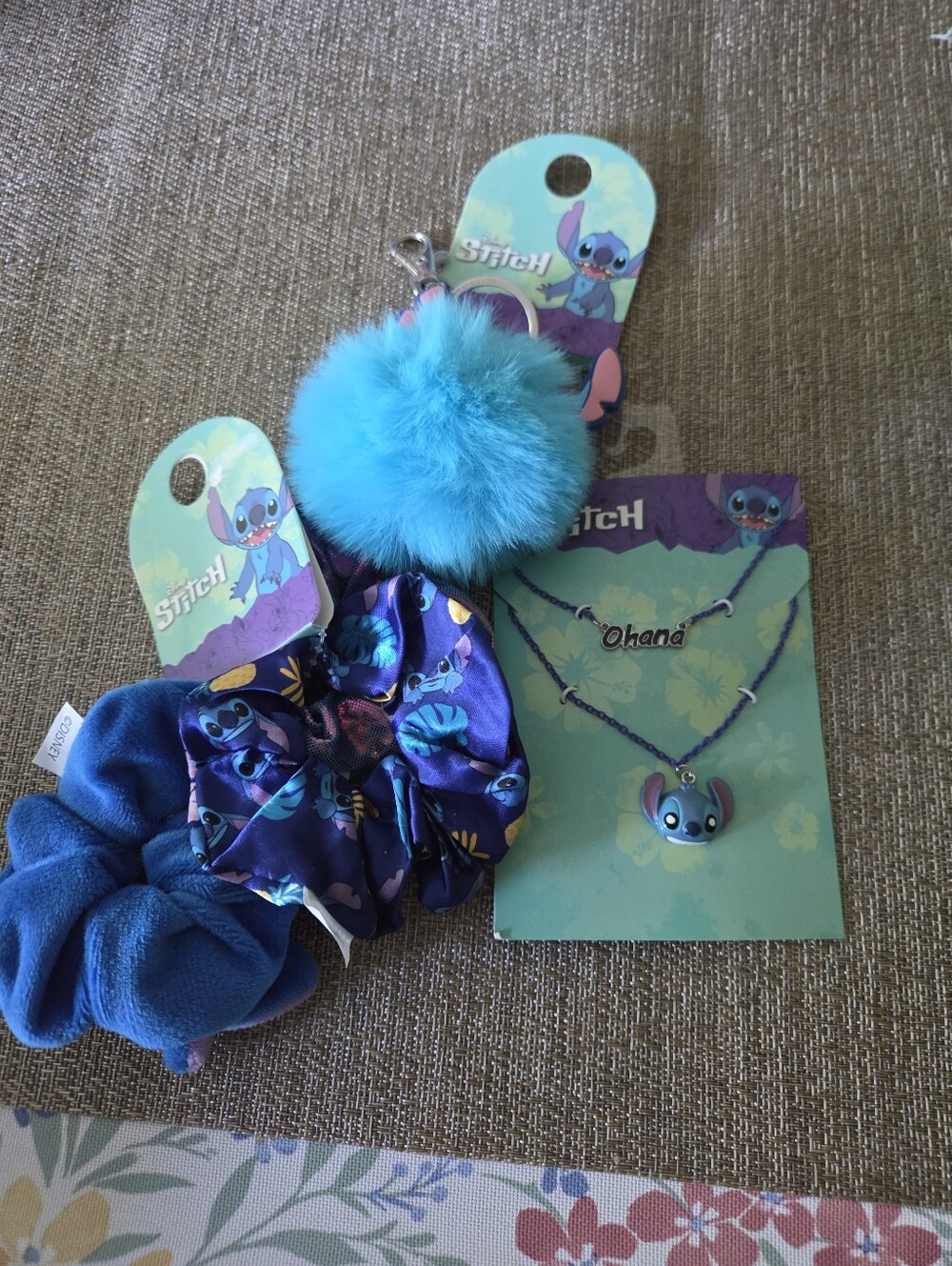 Stitch Kids Blue Pom Keychain, Hair Accessory And Necklace Set.